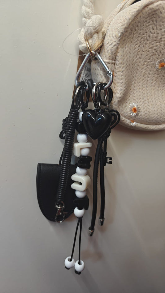 Bag charm zwart